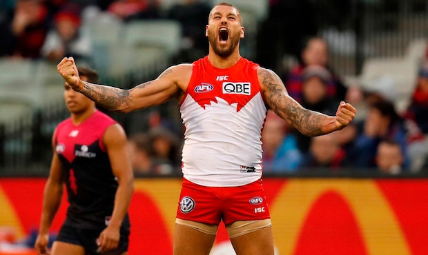 AFL 2018 Round 21 - Melbourne v Sydney MELBOURNE, AUSTRALIA - AUGUST 12: Lance Franklin of the Swans celebrates a goal during the 2018 AFL round 21 match between the Melbourne Demons and the Sydney Swans at the Melbourne Cricket Ground on August 12, 2018 in Melbourne, Australia. (Photo by Michael Willson/AFL Media)